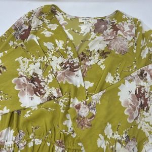 Umgee Mustard Floral‎ Print V-neck Romper Size Large